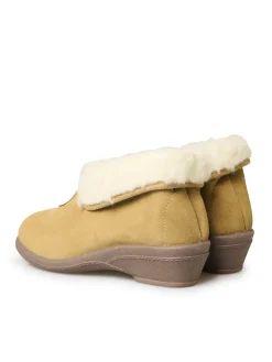 Pantoufles croûte de cuir fourrées