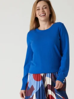 Pull boutons-bijoux aux manches