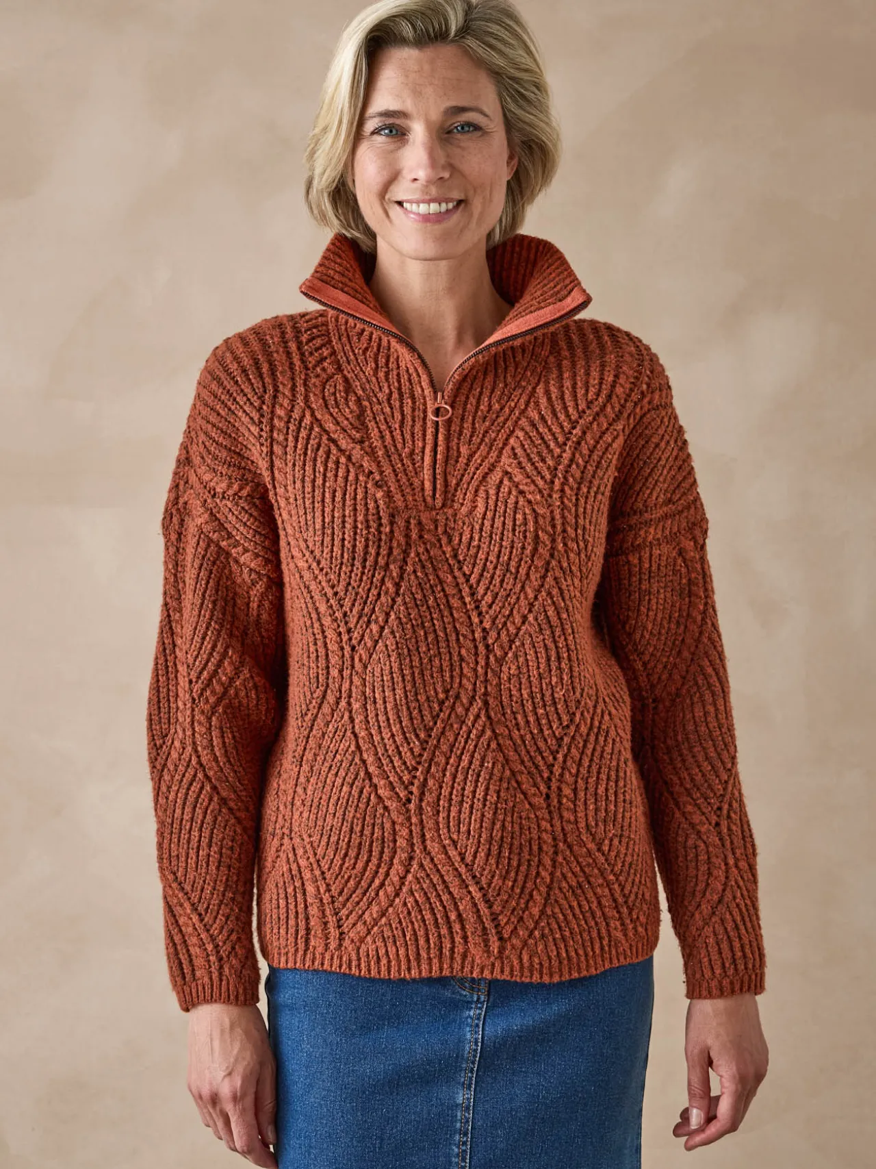 Pull camionneur zippé et bonnet