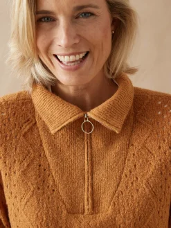 Pull col montant zippé
