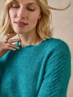 Pull jeux de points fantaisie ajourés