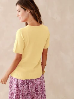 Pull manches courtes encolure ronde