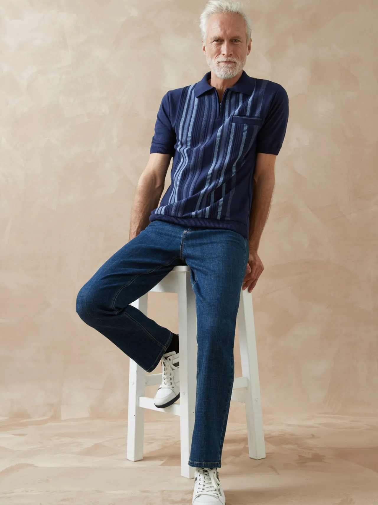 Pull polo zippé manches courtes