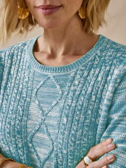 Pull torsadé encolure ronde