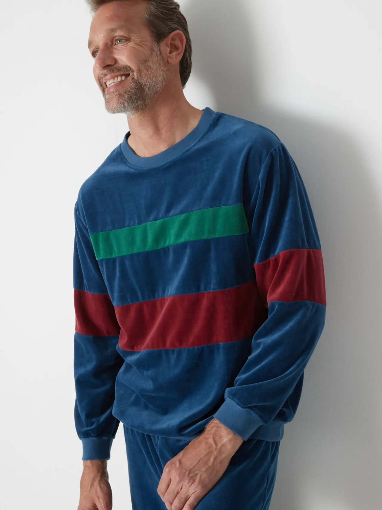 Pyjama forme jogging en velours