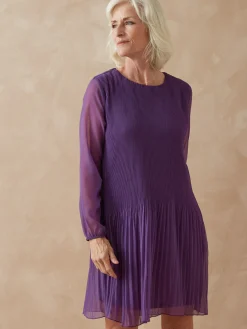 Robe au plissé permanent