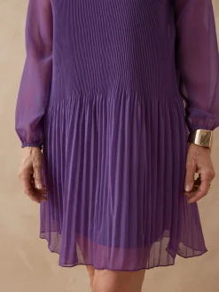 Robe au plissé permanent