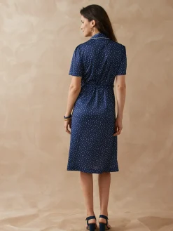 Robe classique col tailleur