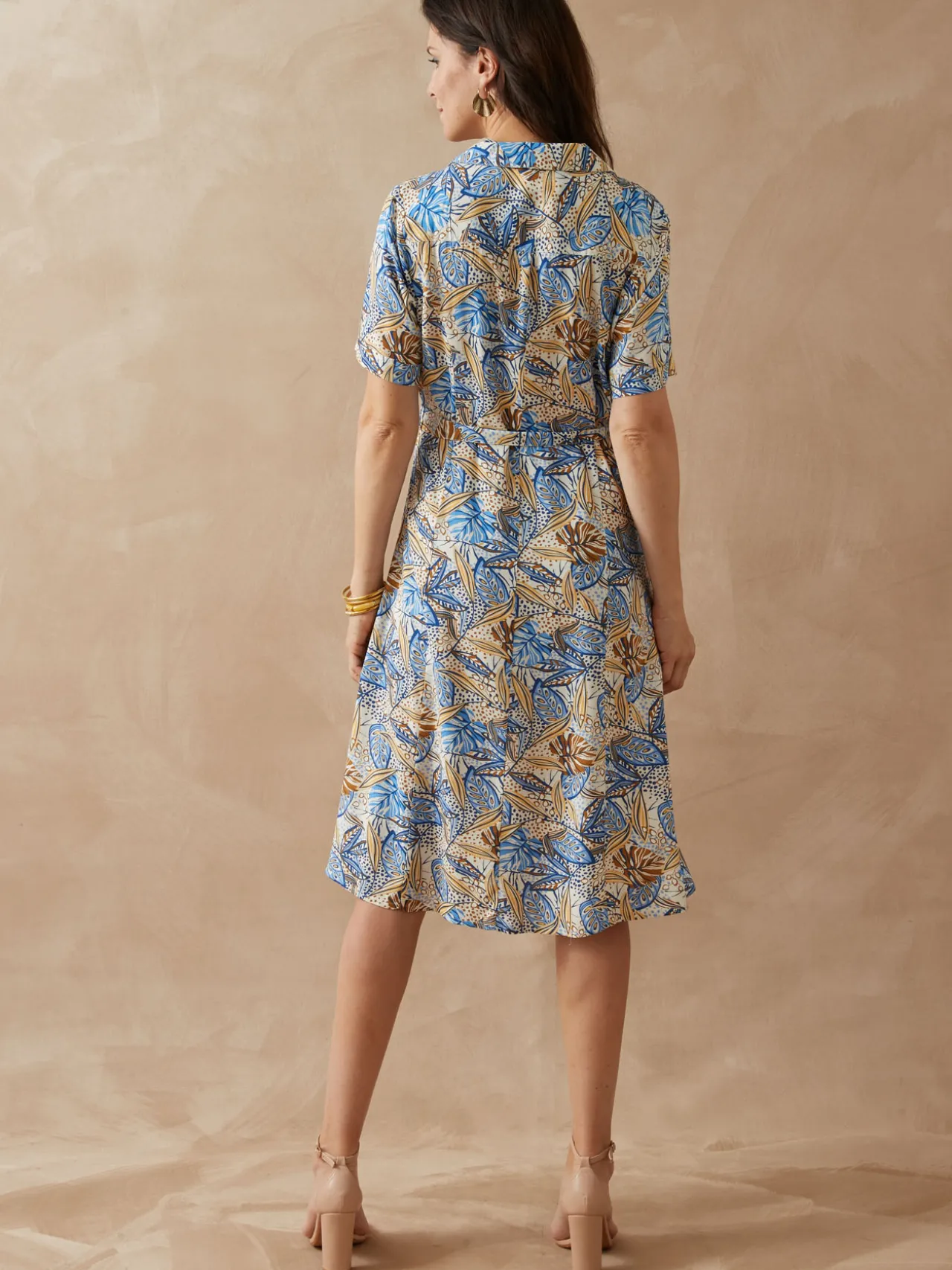 Robe col tailleur manches courtes