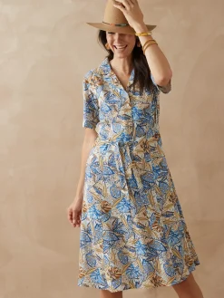 Robe col tailleur manches courtes