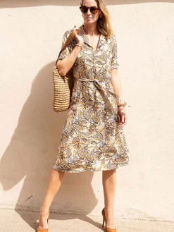 Robe col tailleur manches courtes