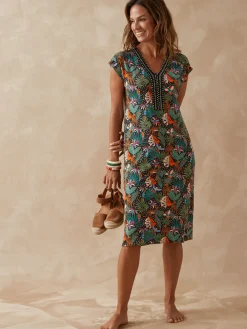 Robe en maille avec perles fantaisie