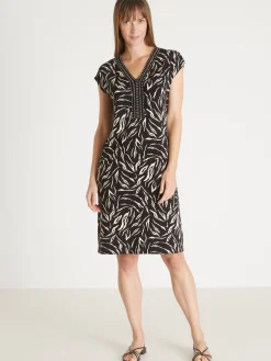 Robe en maille avec perles fantaisie