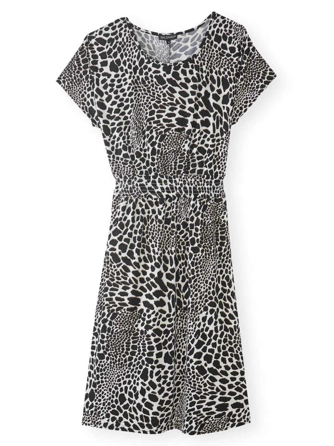 Robe encolure bateau en maille fluide