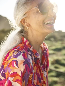 Robe encolure tunisienne volantée