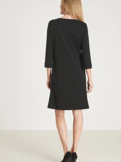 Robe housse en maille fluide