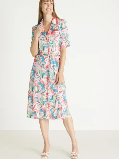 Robe élégante toute boutonnée