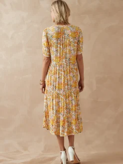 Robe longue à volants