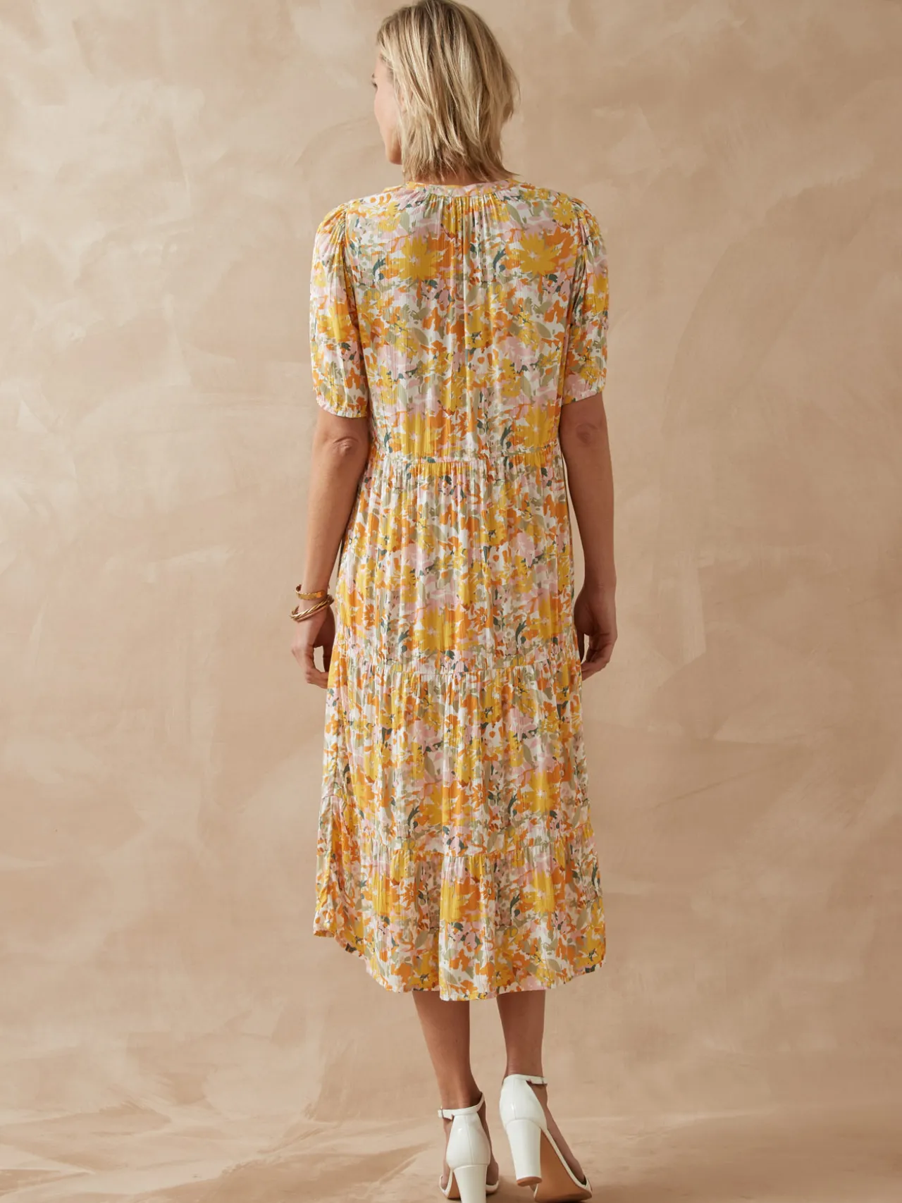 Robe longue à volants