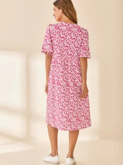 Robe évasée élastiquée taille