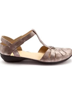 Salomés à patte scratchée