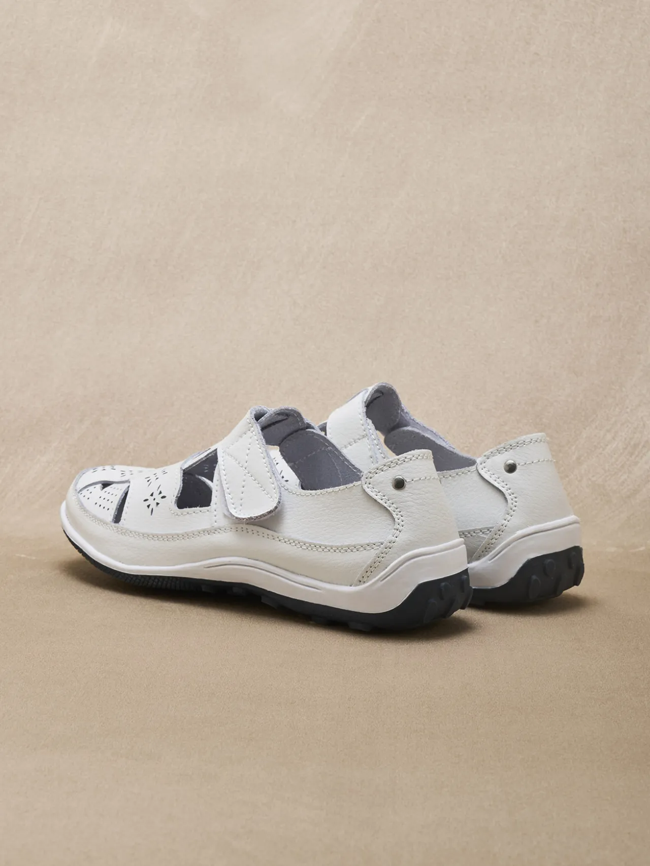 Salomés ajourés à scratch