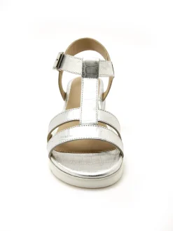 Sandales à scratch sous boucle