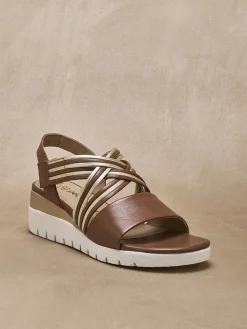 Sandales brides croisées à scratch