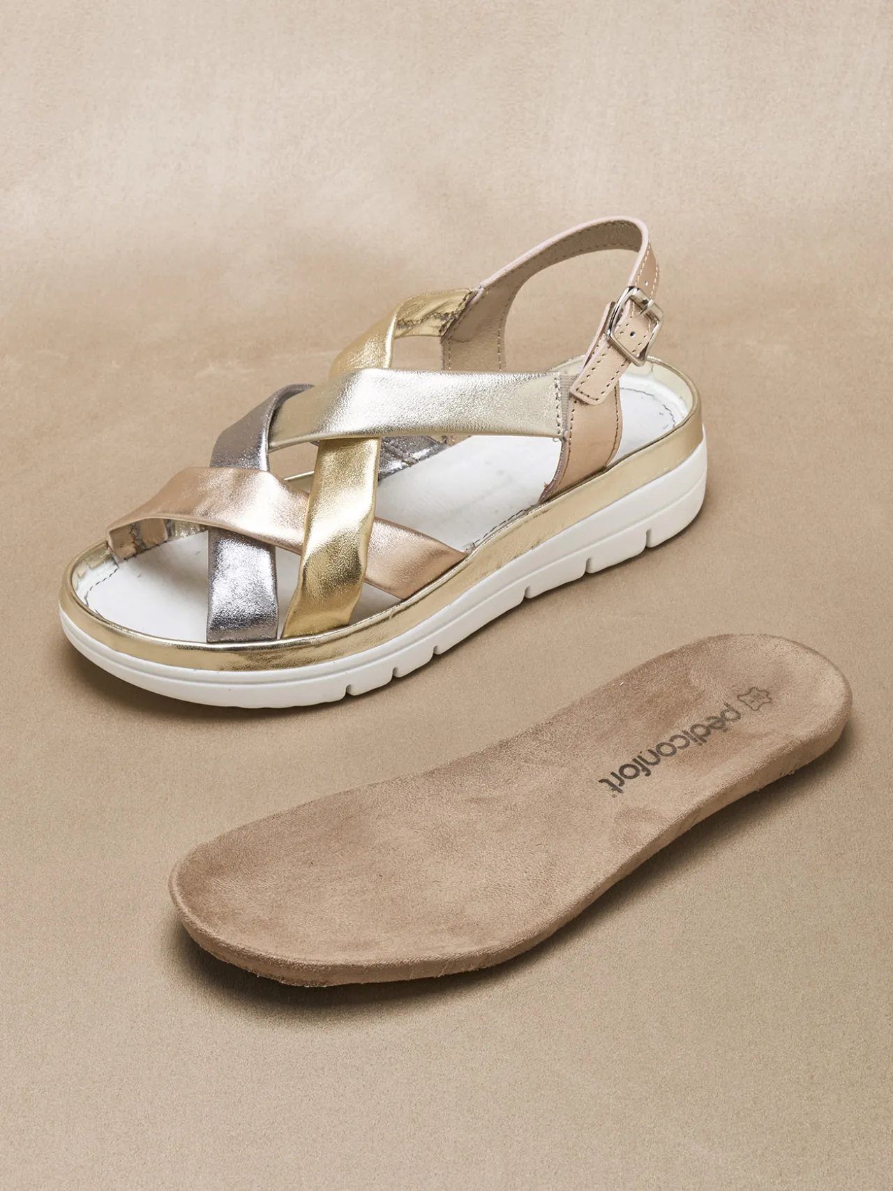 Sandales compensées semelle amovible