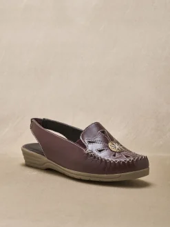 Sandales cuir ajouré élastiquées