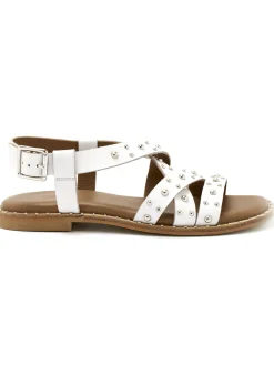 Sandales cuir détails cloutés