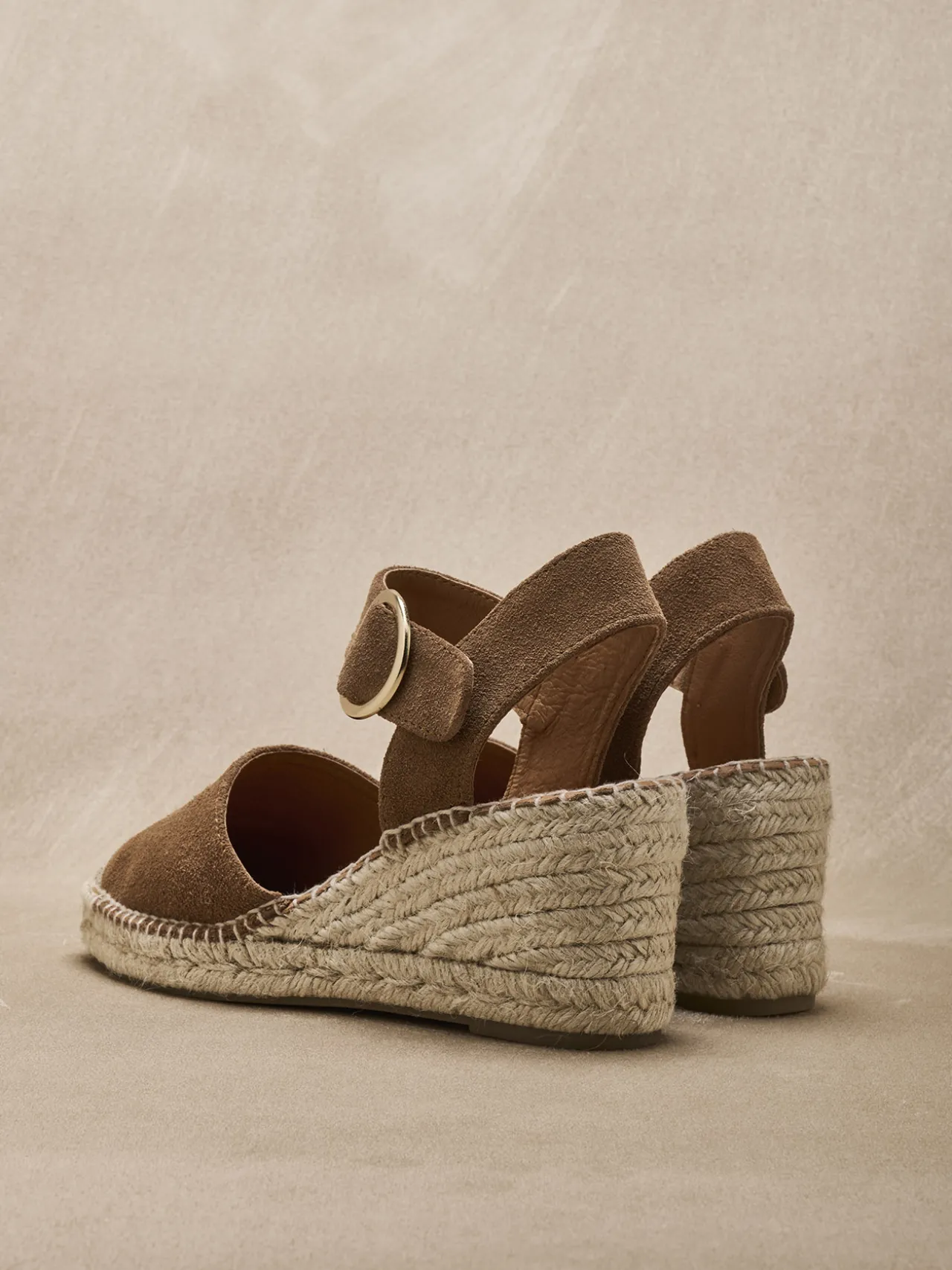 Sandales cuir velours