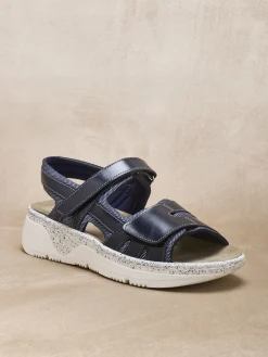 Sandales ouverture totale par scratchs