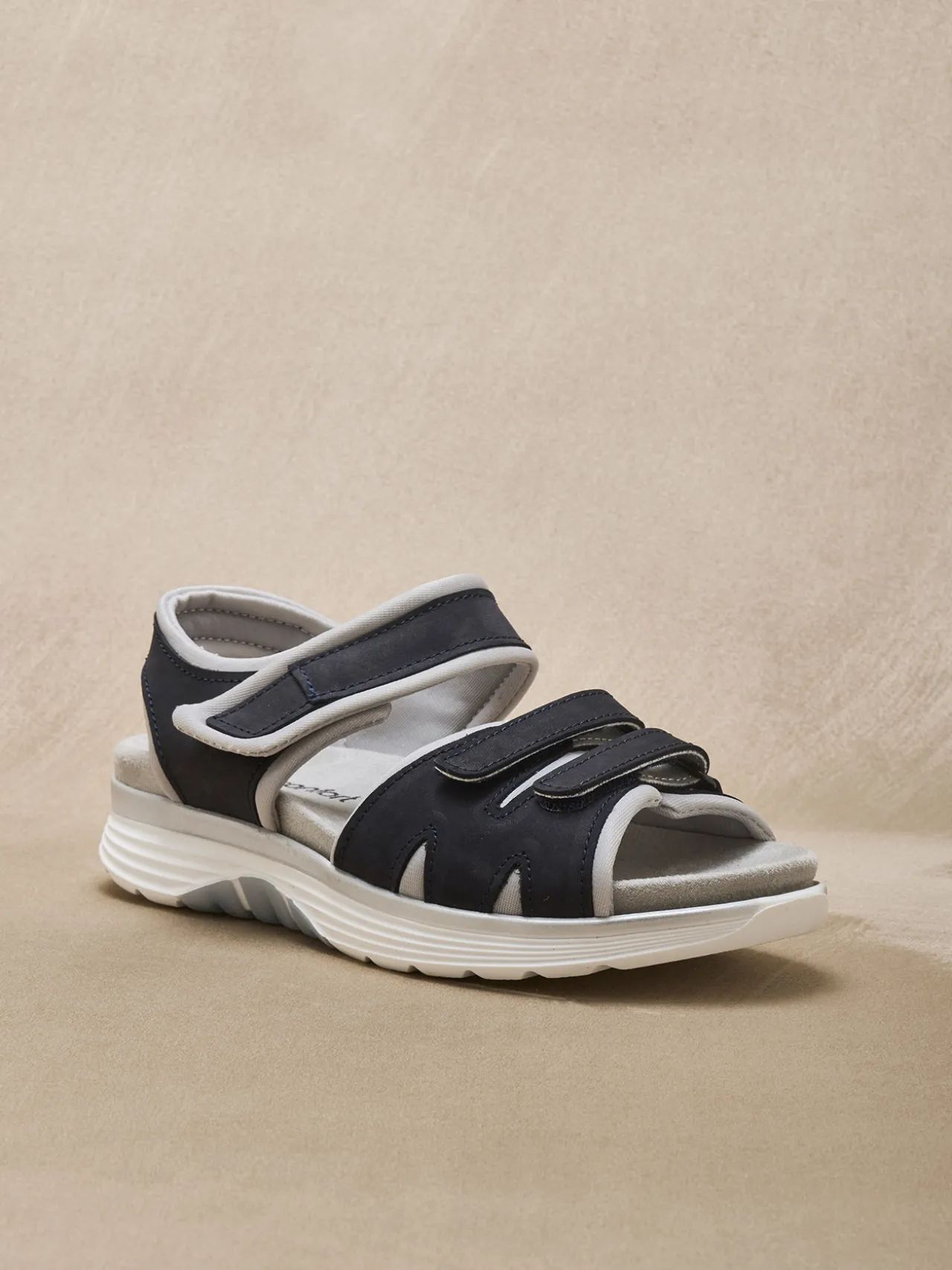 Sandales spécial marche à scratchs