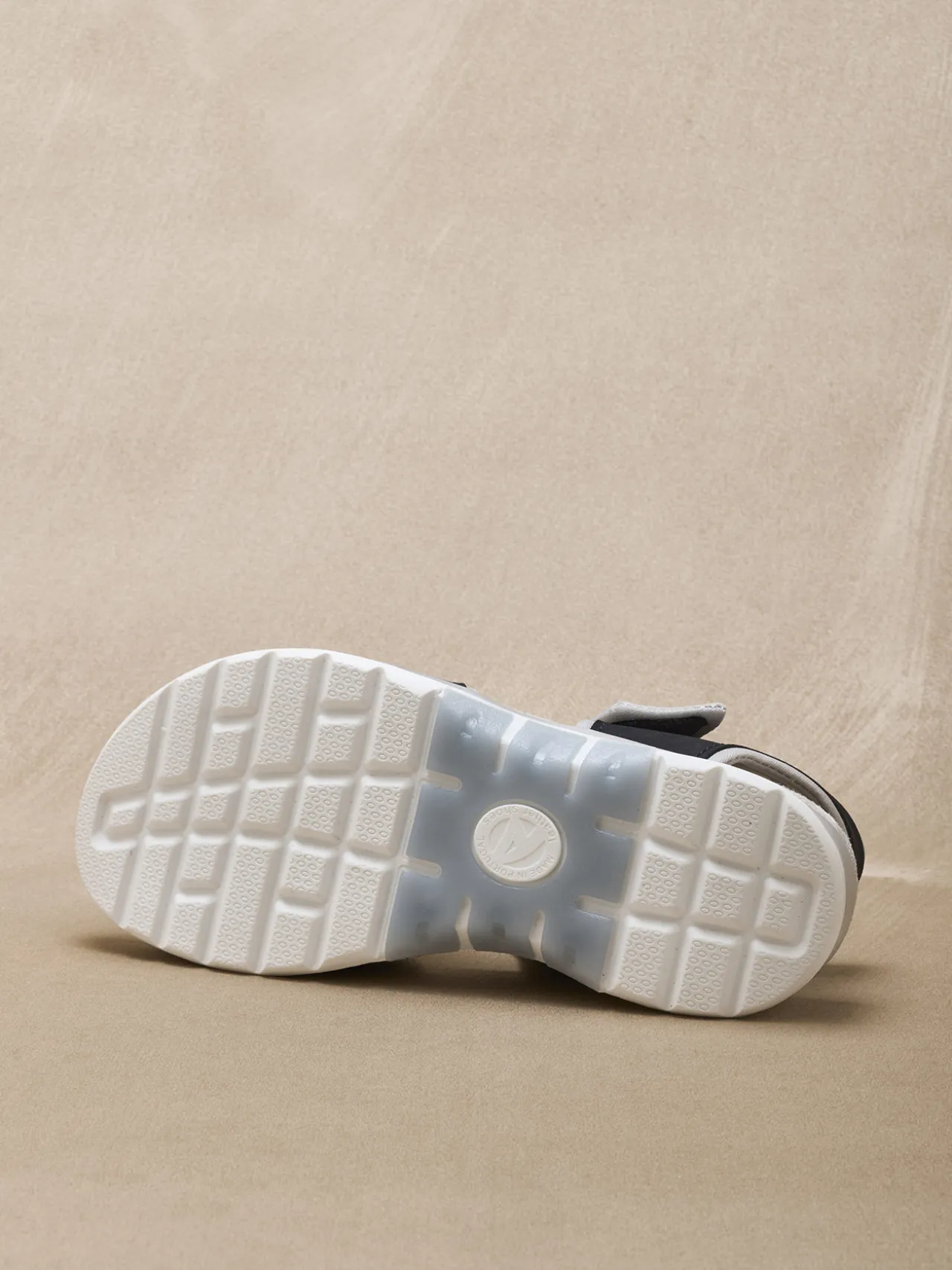 Sandales spécial marche à scratchs