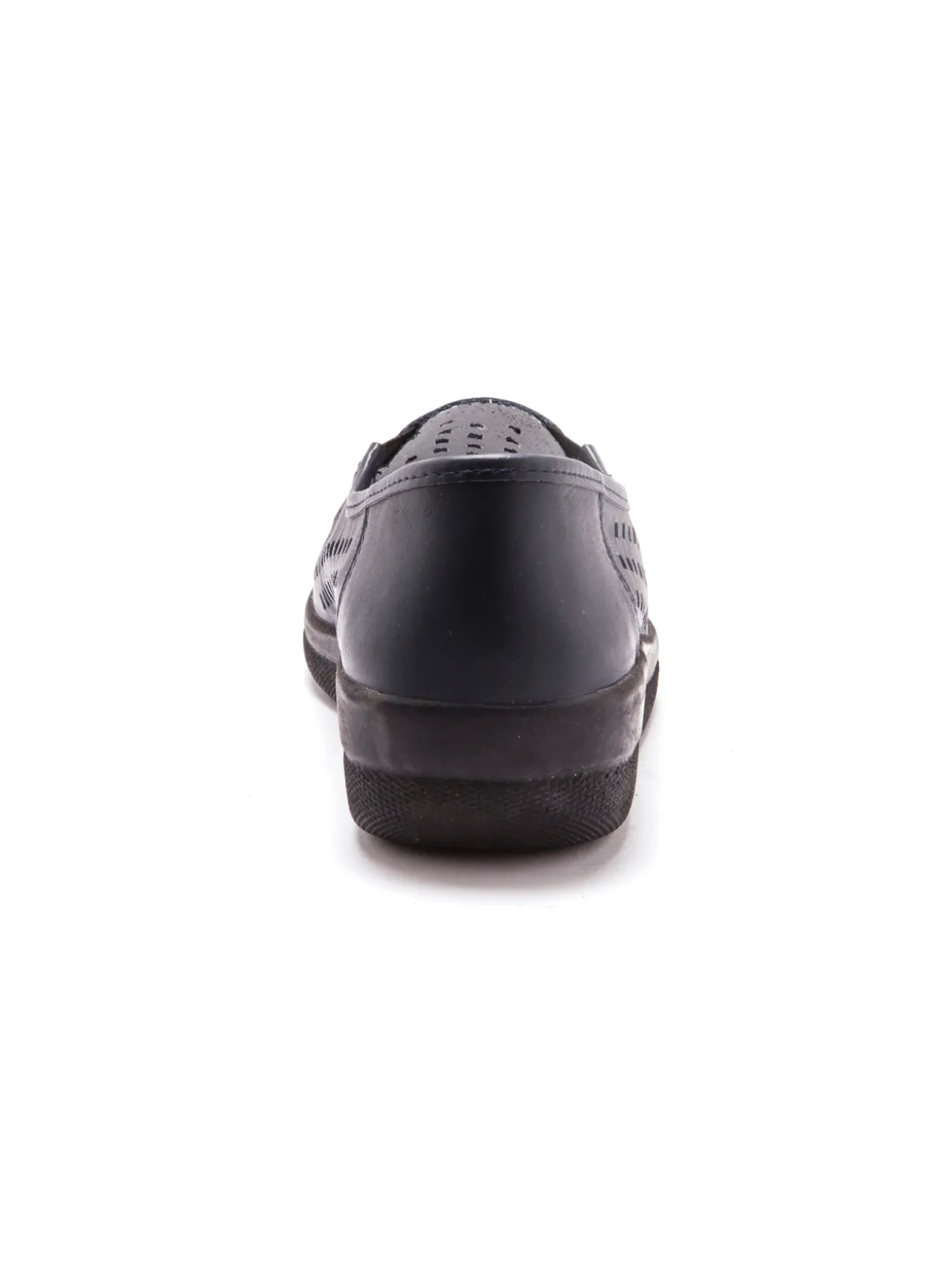 Sans-gêne en cuir perforés