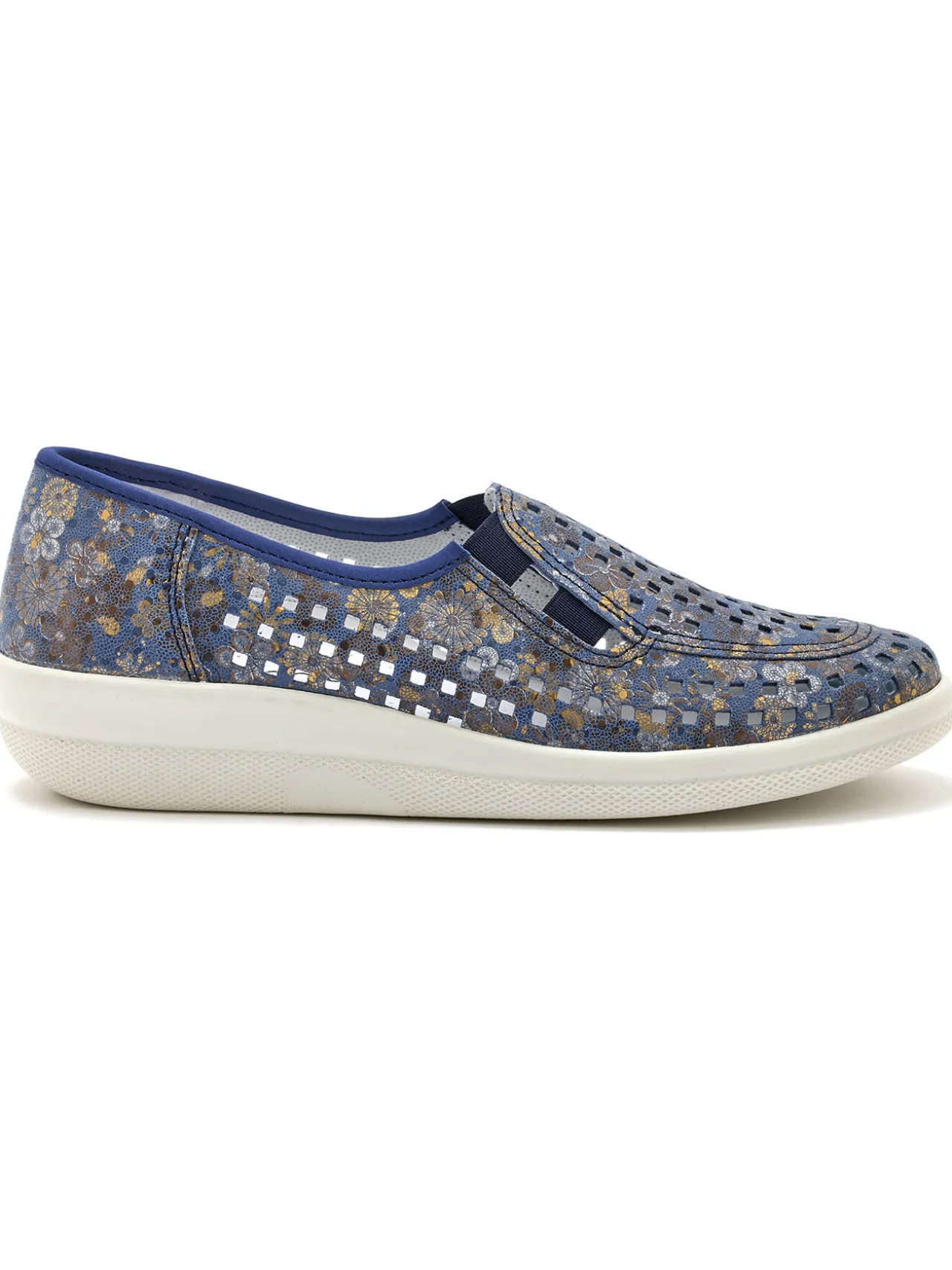 Sans-gêne en cuir perforés