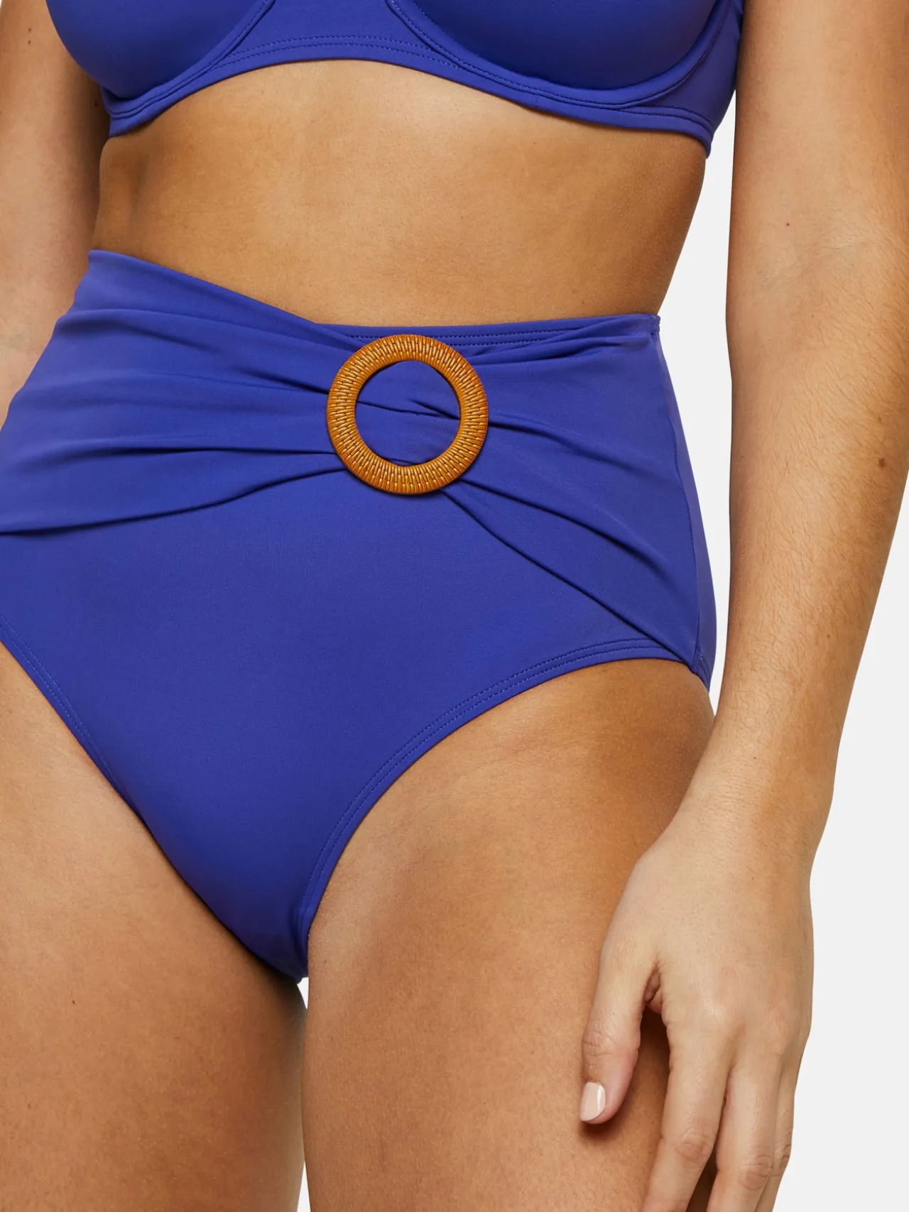 Slip bain taille haute Elevated Basics