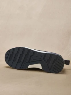 Sneakers avec zip et lacets