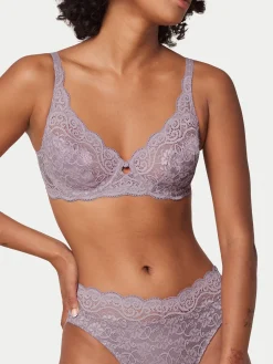 Soutien-gorge Amourette à armatures.