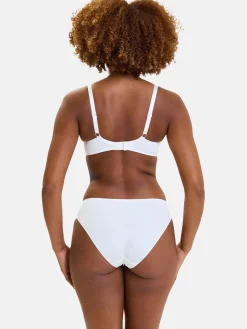 Soutien-gorge emboitant armatures Suzie