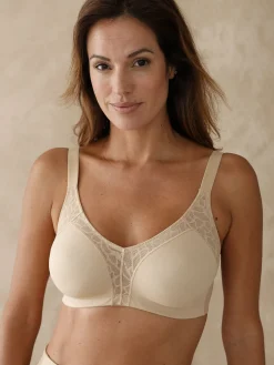 Soutien-gorge enveloppant sans armatures