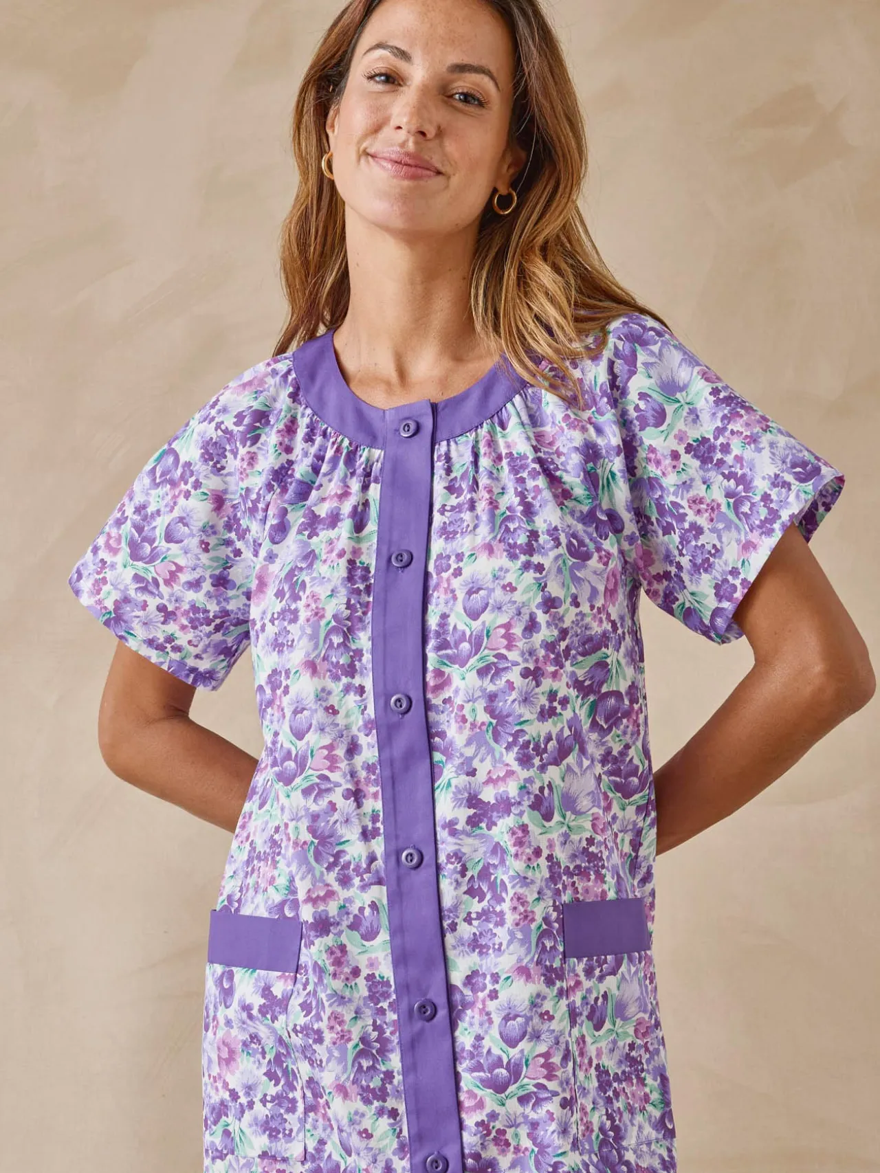 Tablier boutonné forme housse