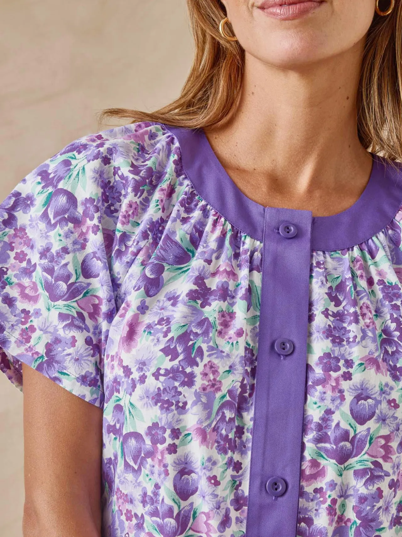 Tablier boutonné forme housse