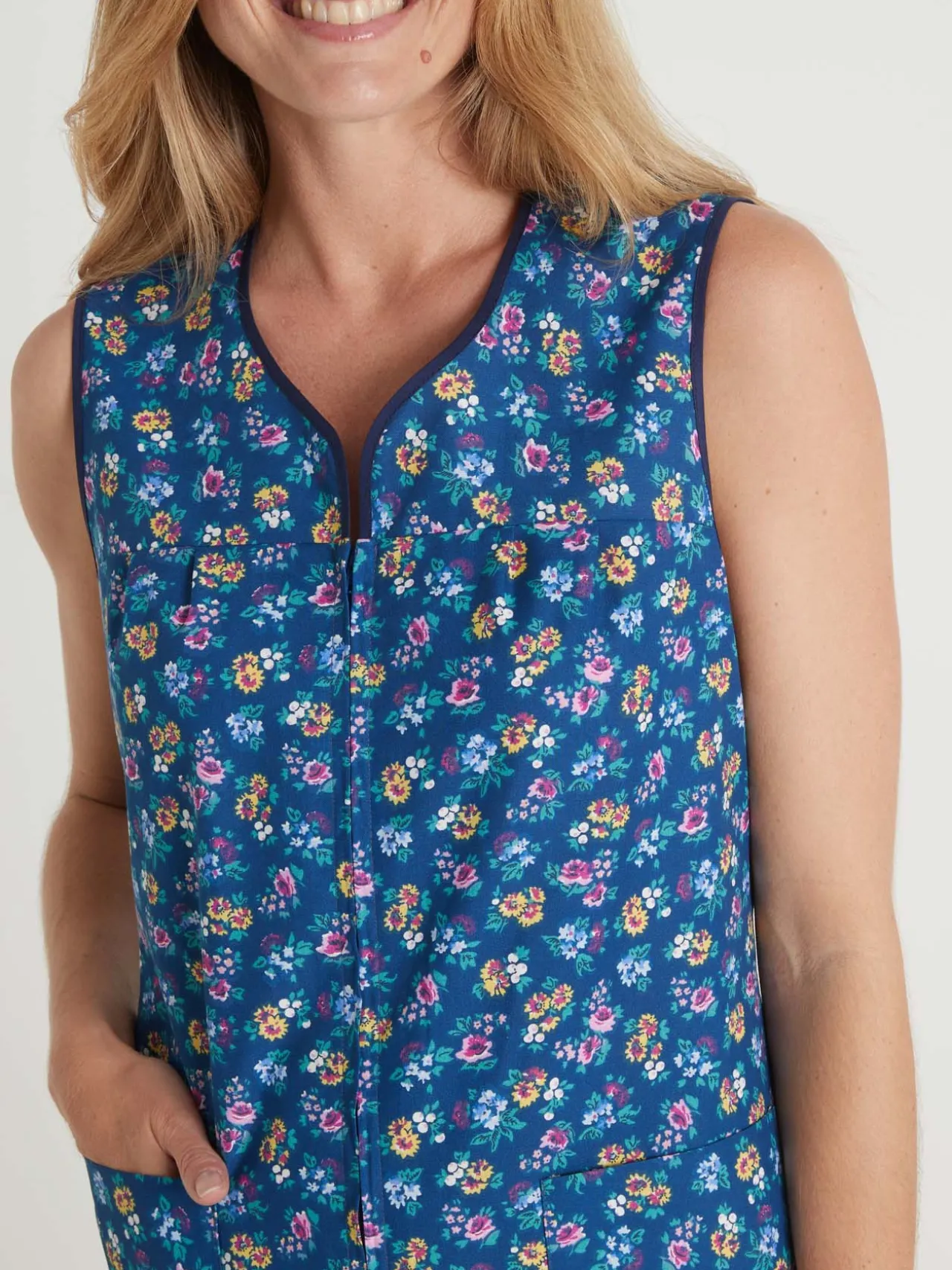 Tablier zippé sans manches