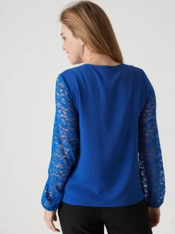 Tee-shirt avec dentelle