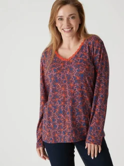 Tee-shirt avec dentelle à l'encolure