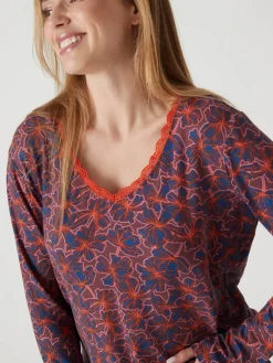 Tee-shirt avec dentelle à l'encolure