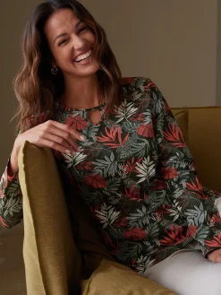 Tee-shirt encolure fantaisie