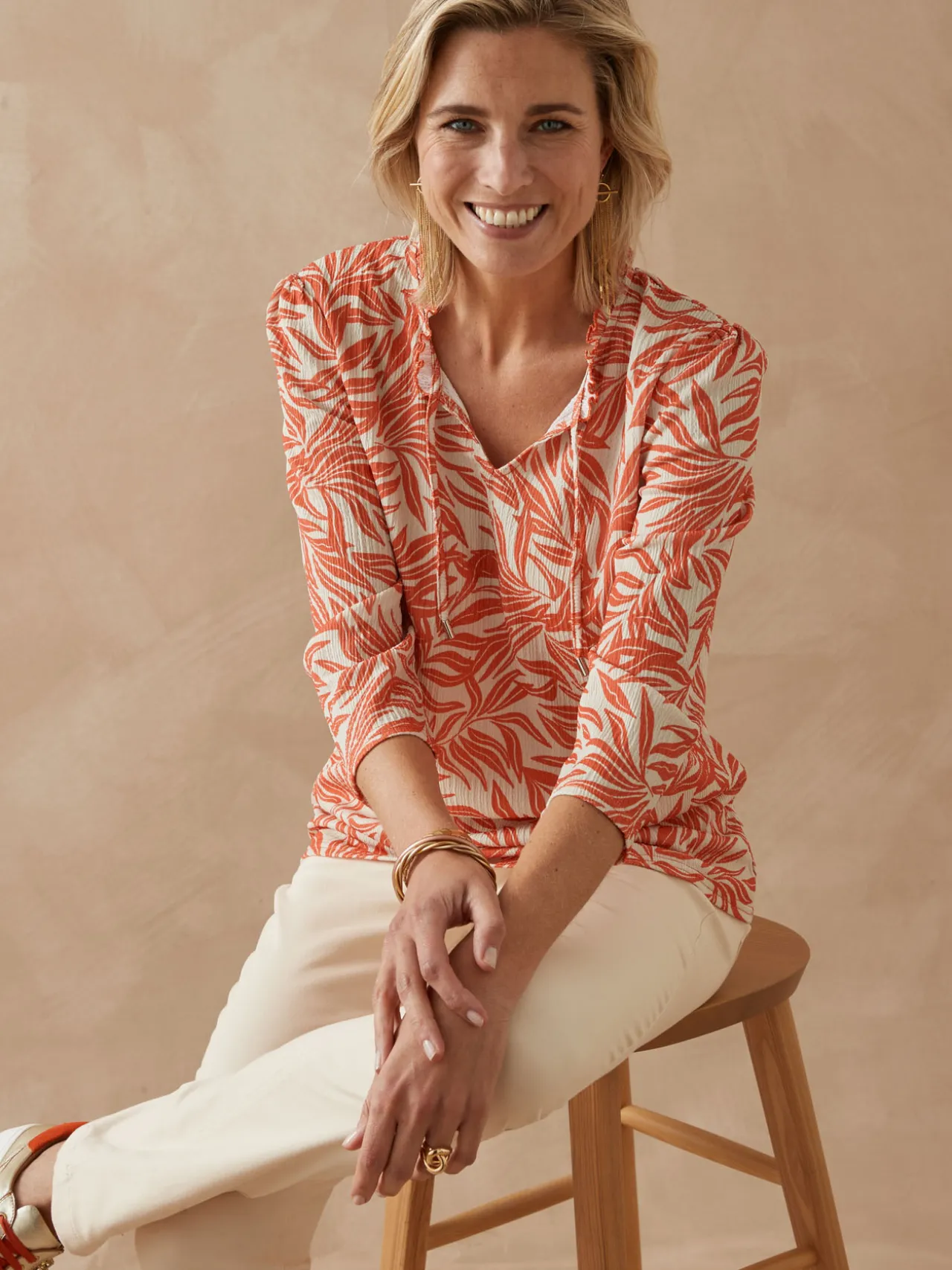 Tee-shirt maille gaufrée col volanté